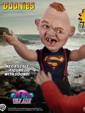 Mezco Toyz The Goonies 15" Mega Scale Talking Sloth Doll MDS Figures with Sound